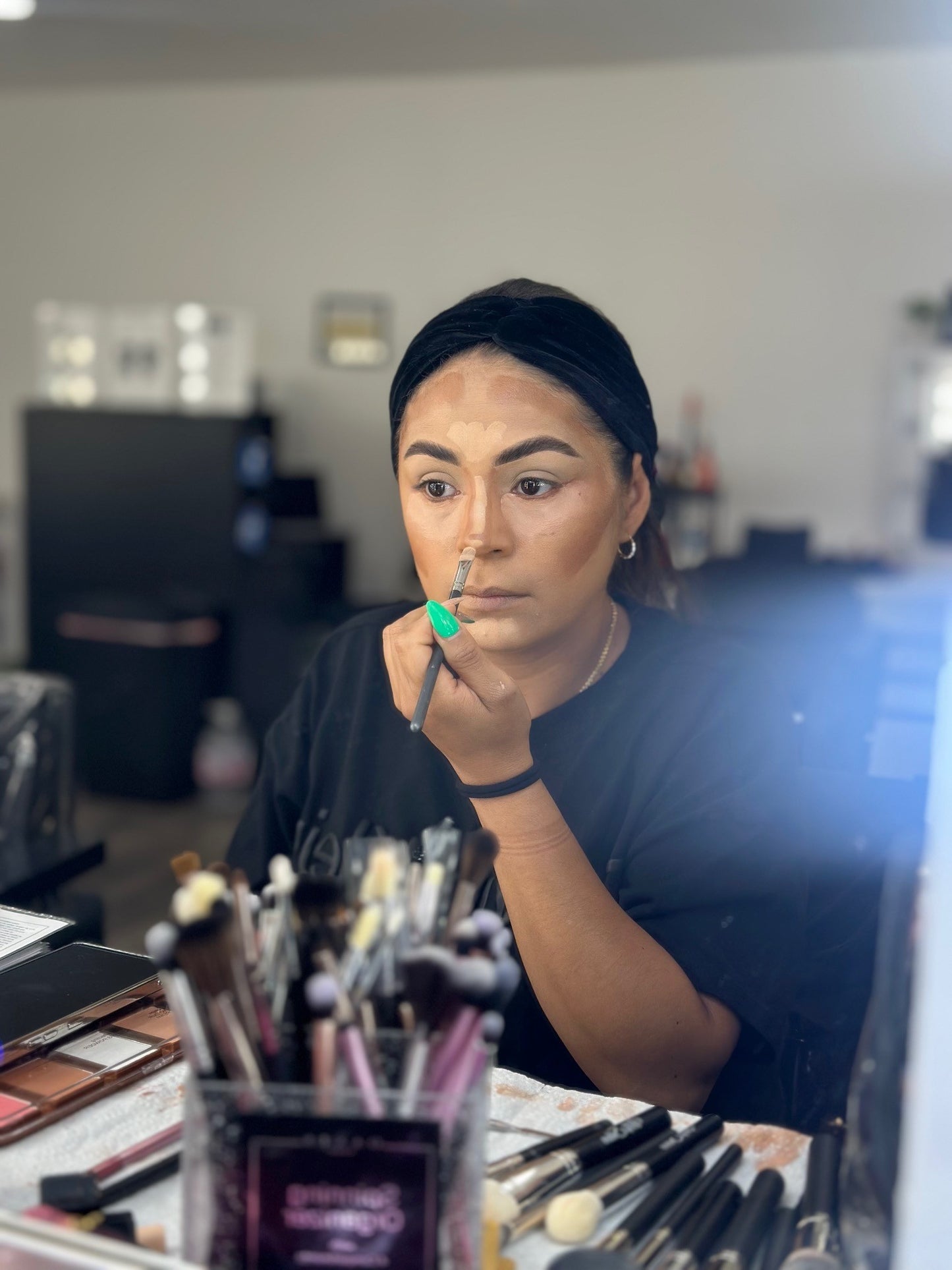 MORNING - BEGINNERS MAKEUP CLASS