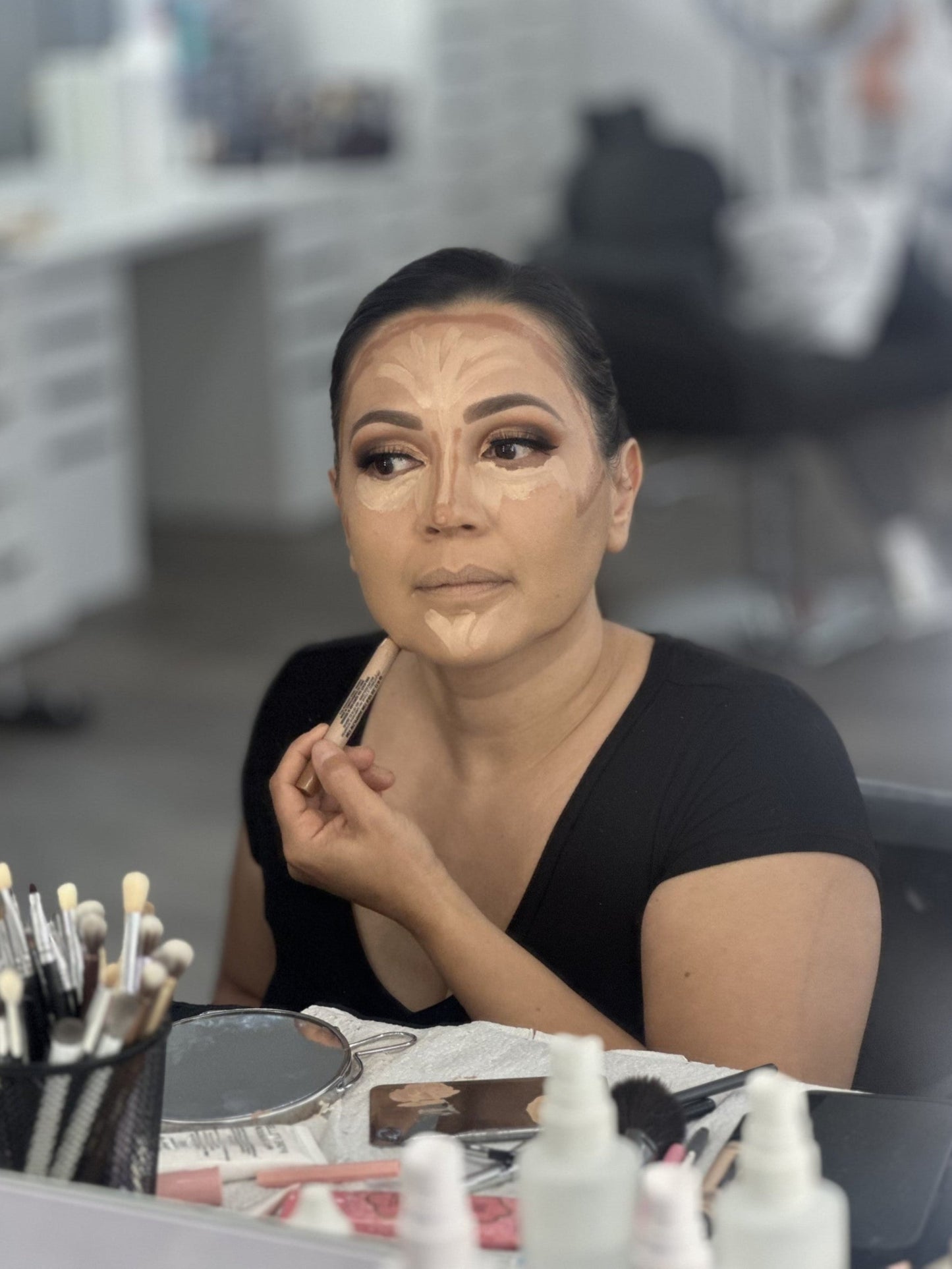 MORNING - BEGINNERS MAKEUP CLASS