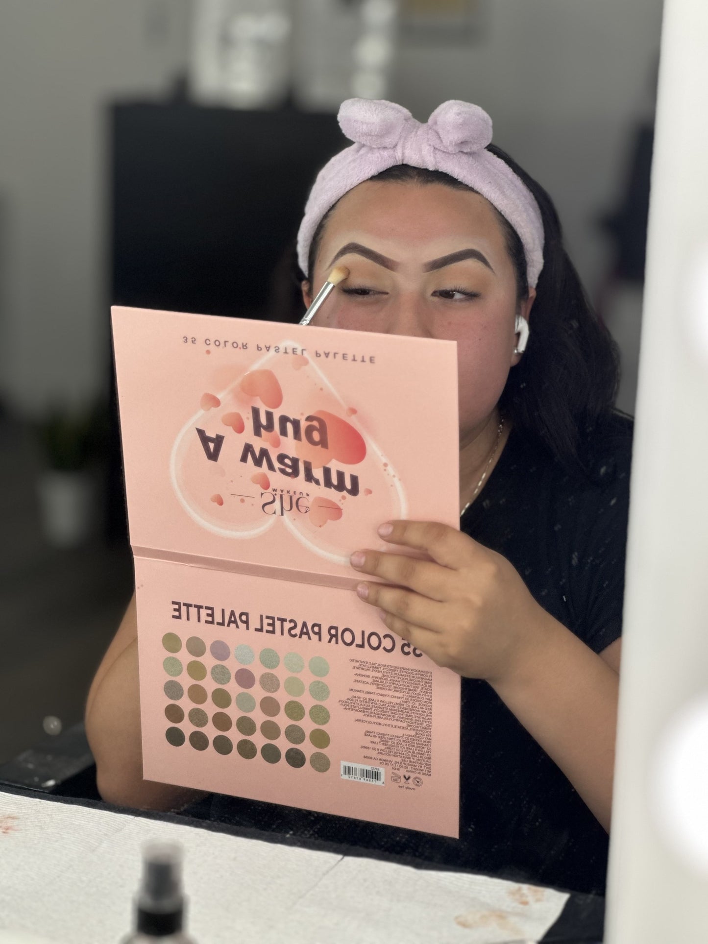 MORNING - BEGINNERS MAKEUP CLASS