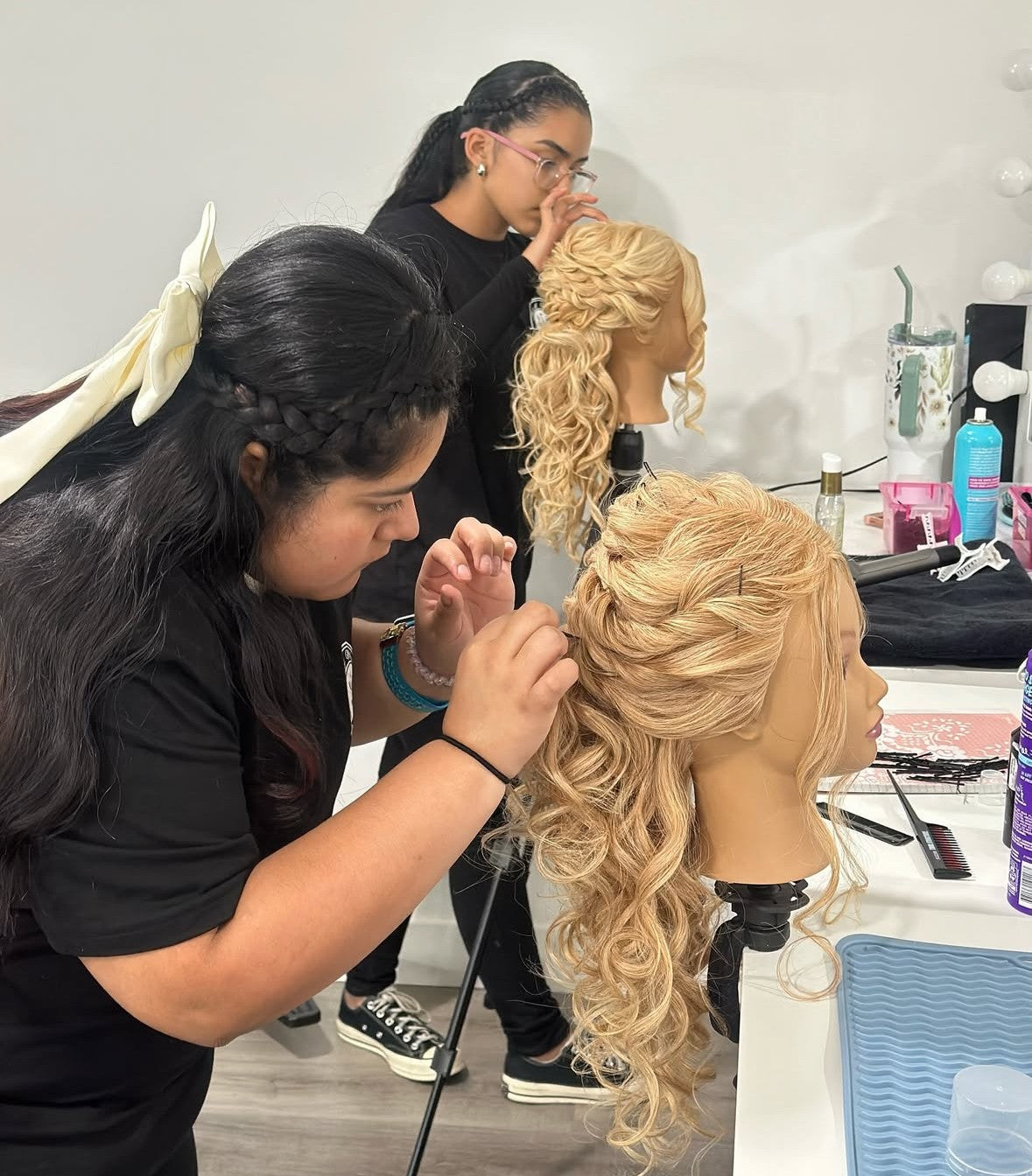 EVENING -HAIR STYLING CLASS