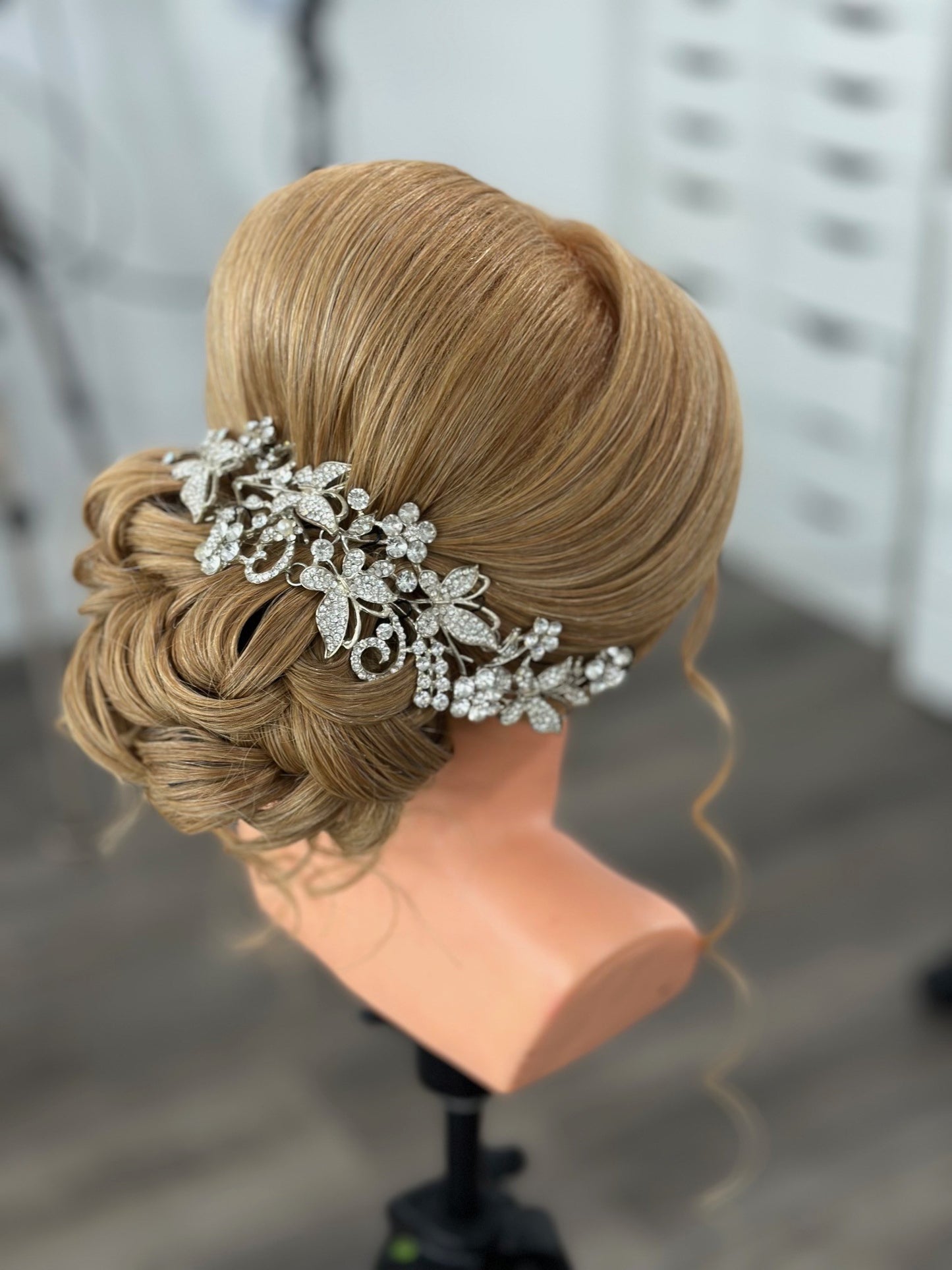 EVENING -HAIR STYLING CLASS