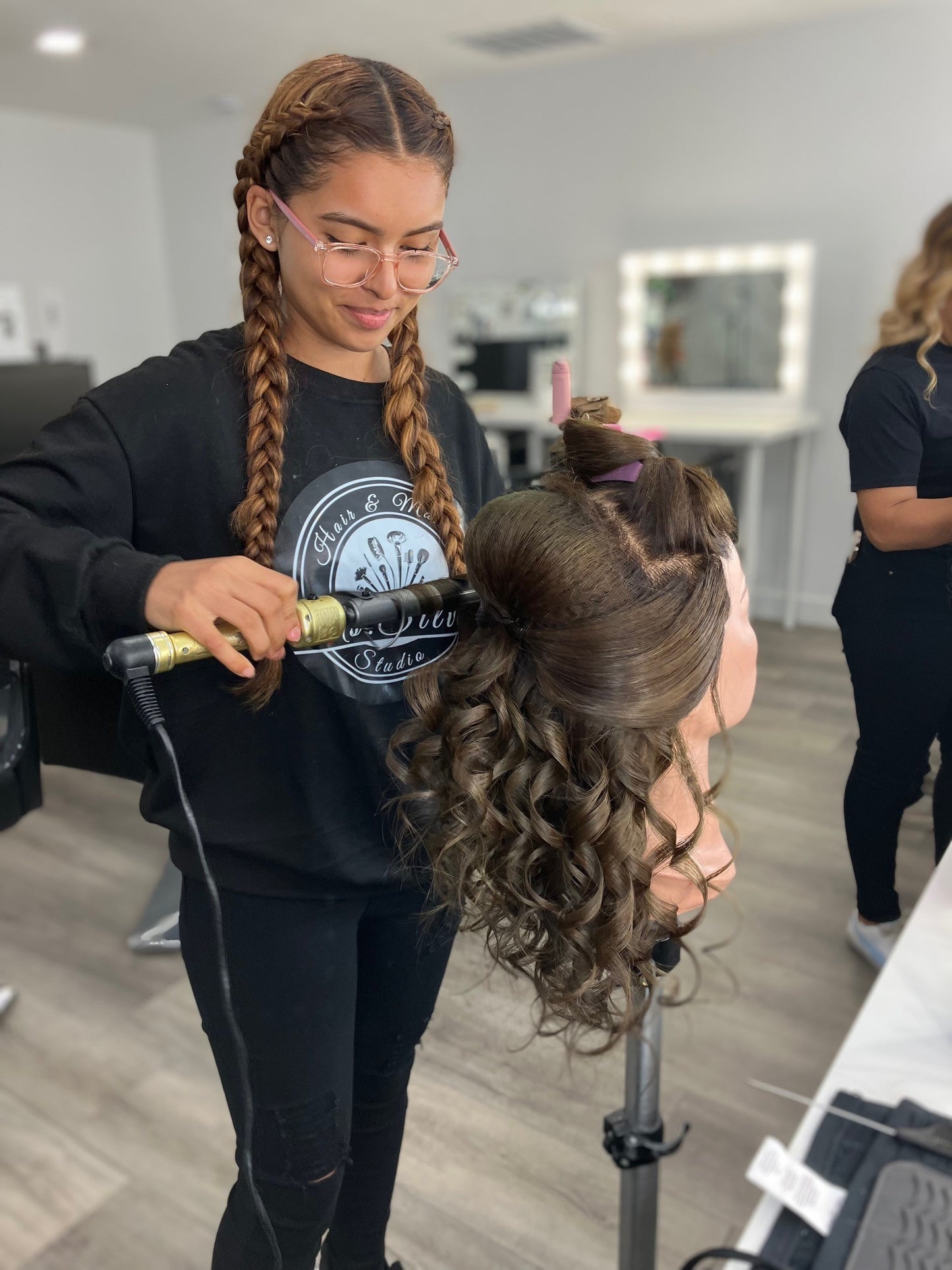 EVENING -HAIR STYLING CLASS