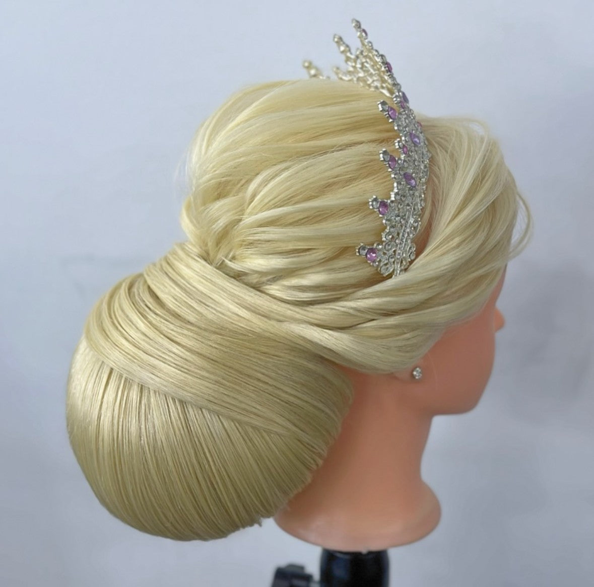 FRIDAY -INTERMEDIATE HAIR STYLING CLASS